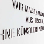 schilder aus holz klebebuchstaben